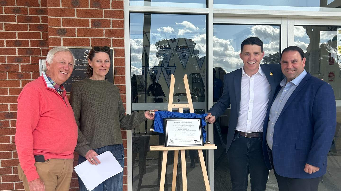 	Celebration of Shipston reserve Upgrade with Cr Laurence Evans OAM, Mayor Cr Fiona Stitfold, Ryan Batchelor and Cr Hanna El Mouallem unveiling a plaque.